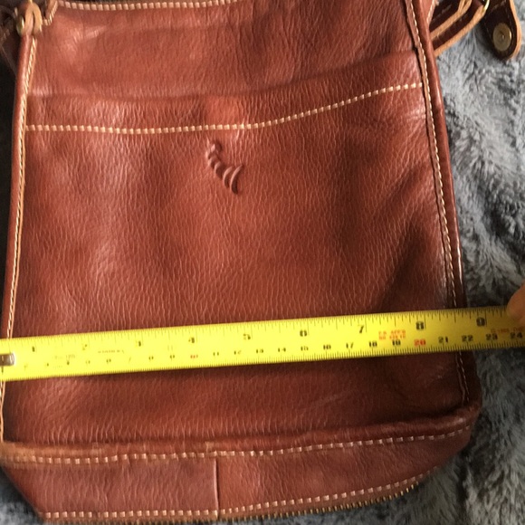 Soft grain Brown leather satchel. - Picture 10 of 13